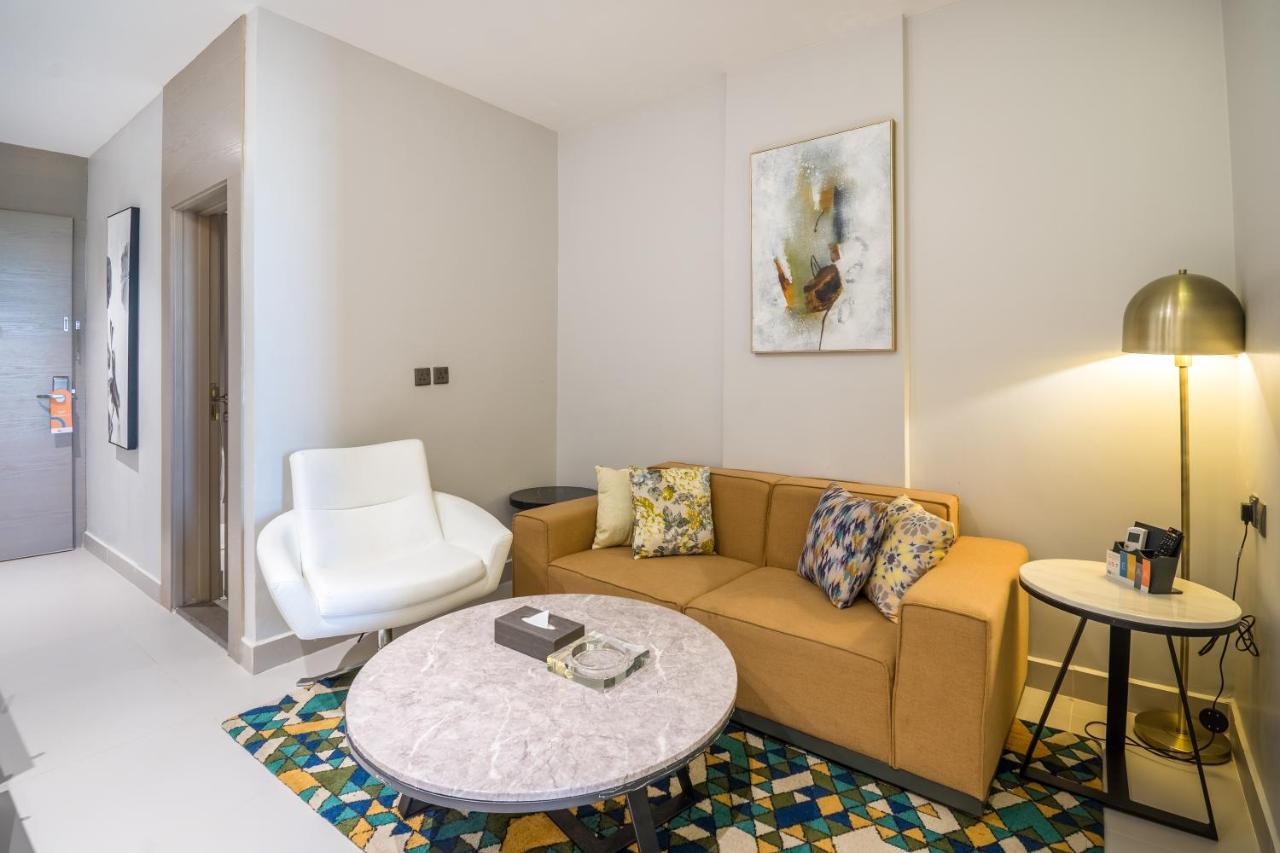 Ewaa Express Hotel - Buraydah Zewnętrze zdjęcie